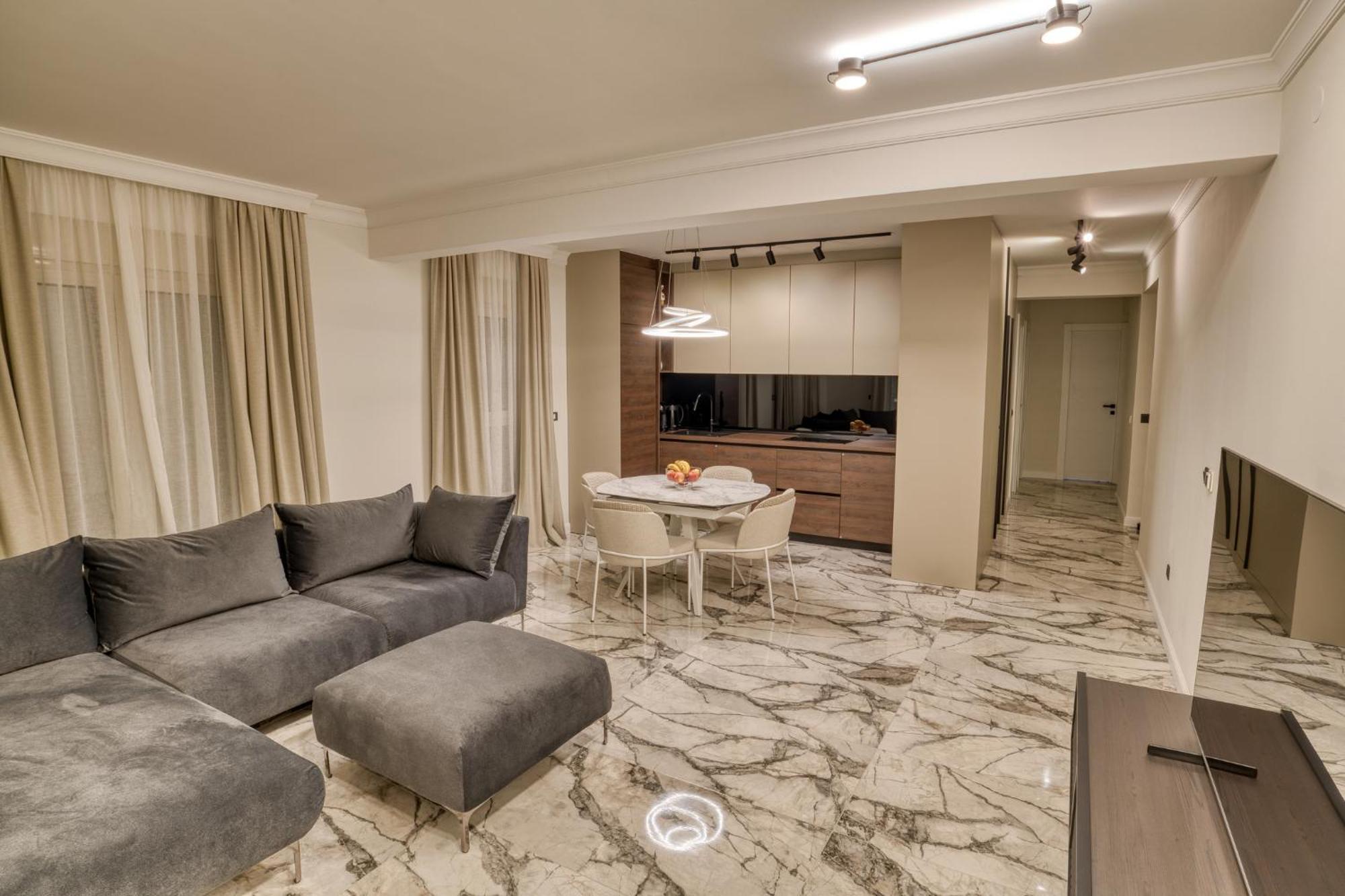 Ap Royal Oak - 2 Bedroom Apartment In Budva Ngoại thất bức ảnh