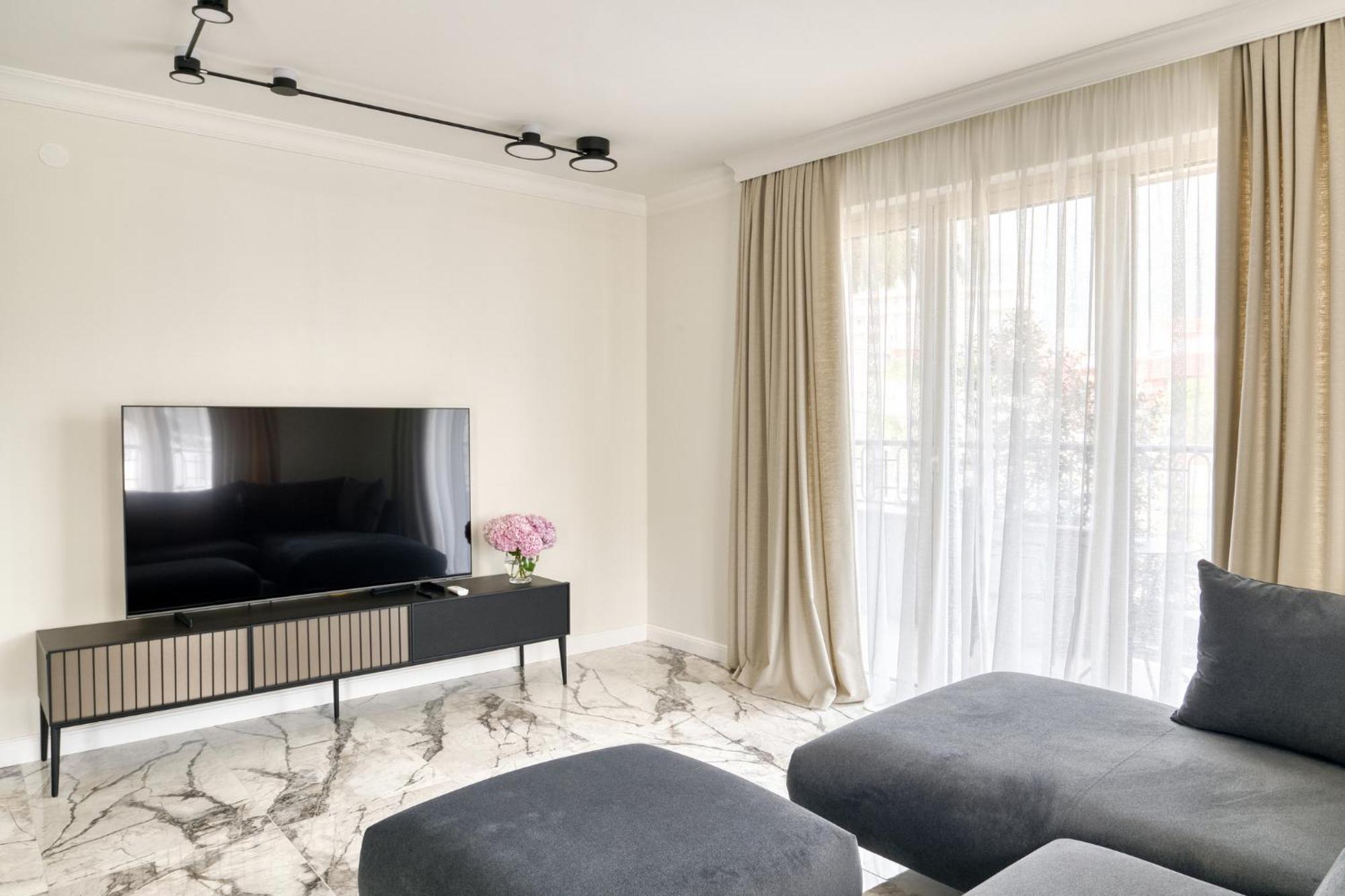 Ap Royal Oak - 2 Bedroom Apartment In Budva Ngoại thất bức ảnh