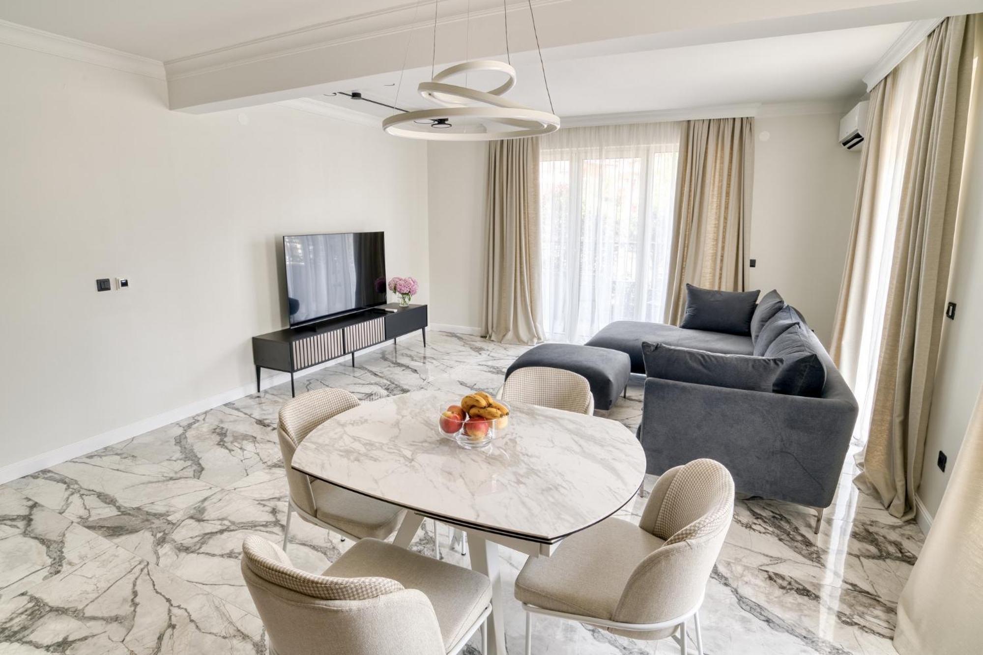 Ap Royal Oak - 2 Bedroom Apartment In Budva Ngoại thất bức ảnh